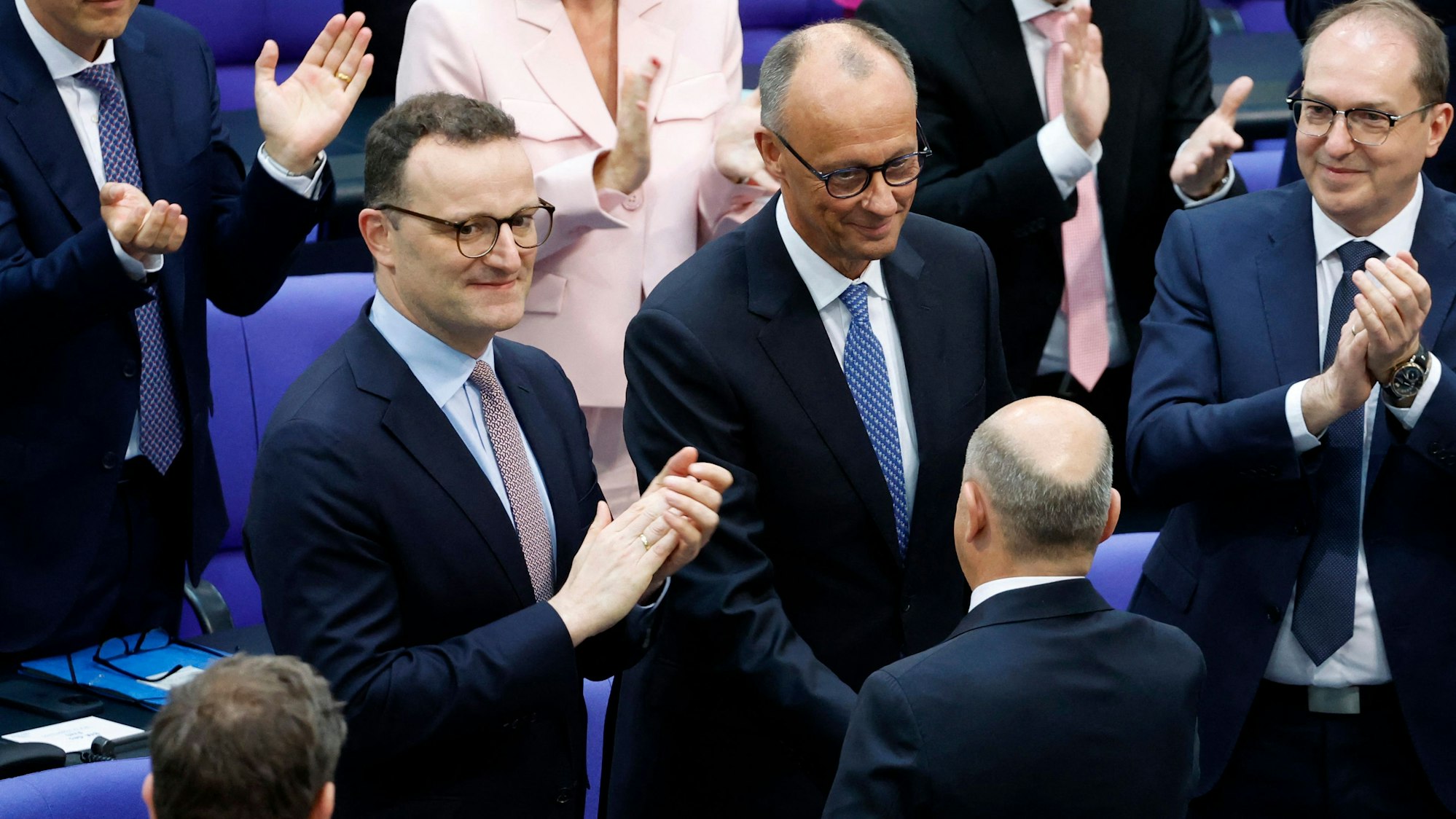 Im zweiten Wahlgang hat es geklappt: Friedrich Merz ist neuer deutscher Bundeskanzler.