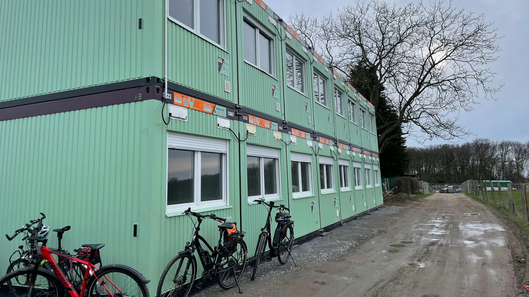 25 Menschen sind inzwischen in der neuen Unterkunft in der Oberschmitte untergebracht.