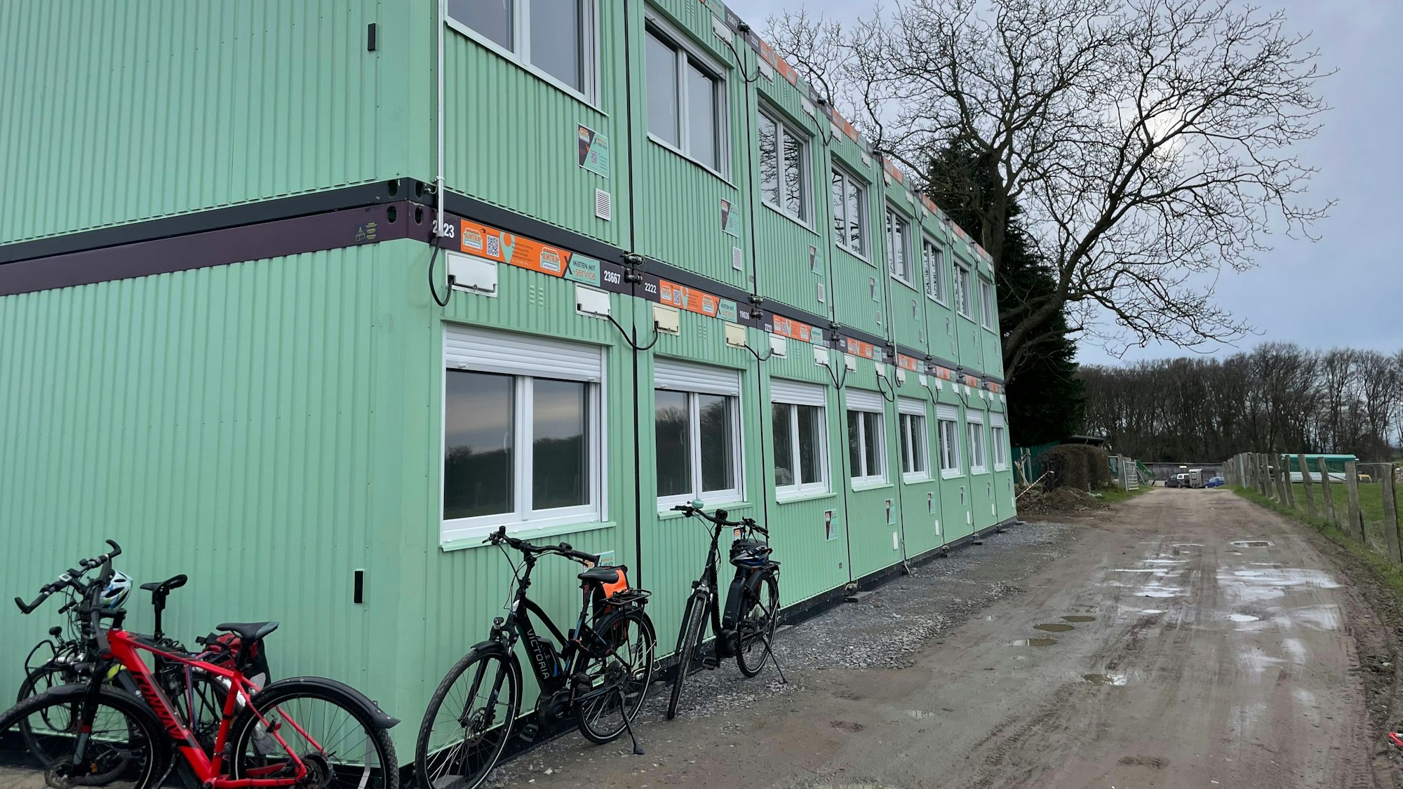 Im Frühjahr hat die Stadt die Containeranlage für Geflüchtete in der Oberschmitte eröffnet.