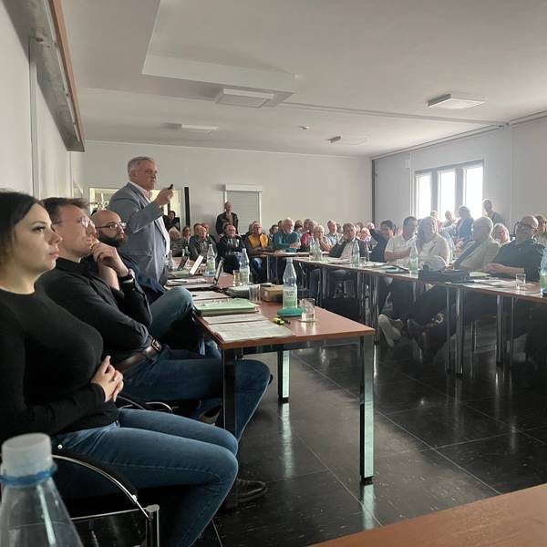 Der Rat in Eitorf bei einer Diskussion um das Krewel-Areal. (Archivbild)