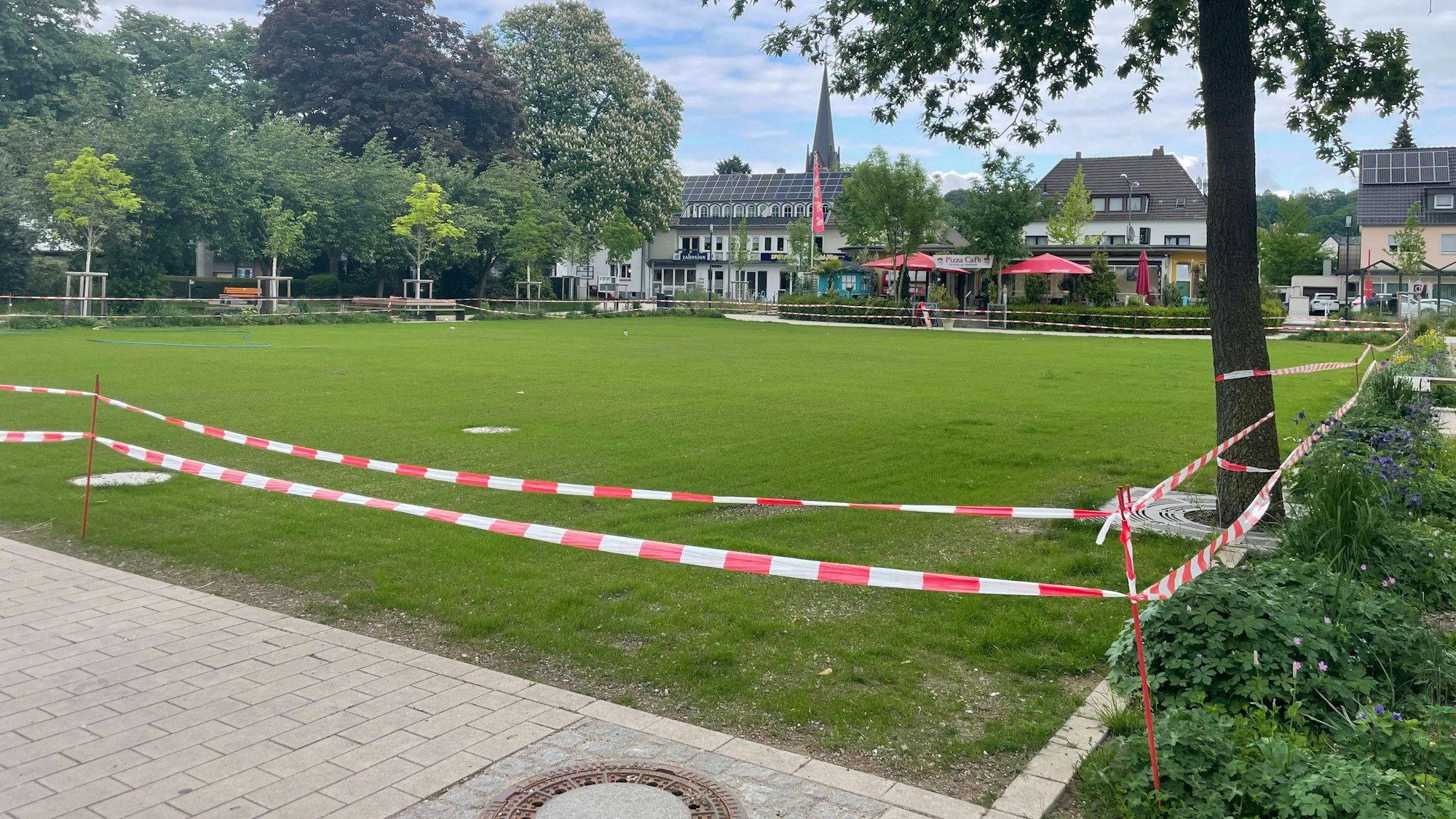 In der Nähe der Boulebahn im Alten Stadtpark soll es demnächst eine öffentliche Toilette geben.