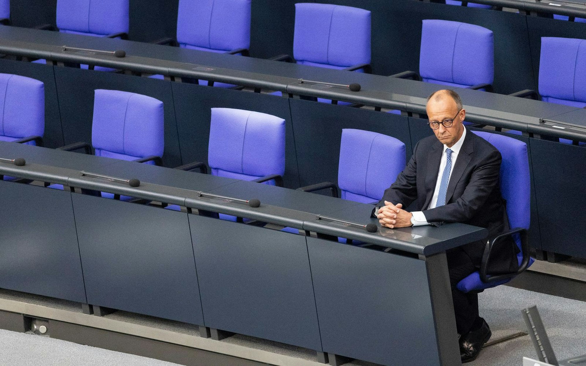 Die Wahl von Friedrich Merz zum deutschen Bundeskanzler ging in die Geschichte ein - und sie bescherte einem Spartensender Rekordzahlen. (Bild: 2025 Getty Images/Maja Hitij)