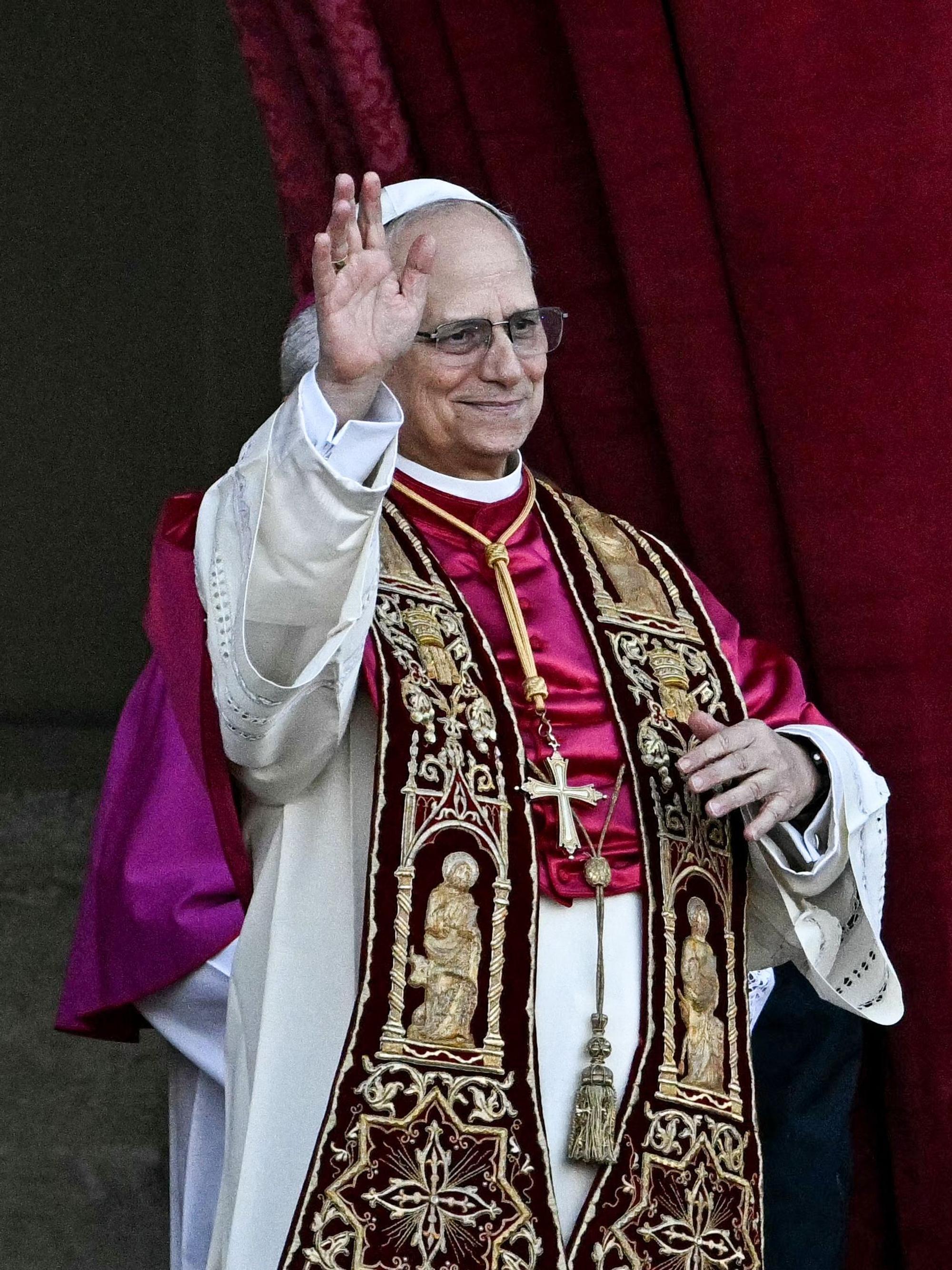 Robert Francis Prevost ist jetzt Papst Leo XIV.