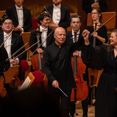 Dirigent Paavo Järvi und Violonistin Janine Jansen