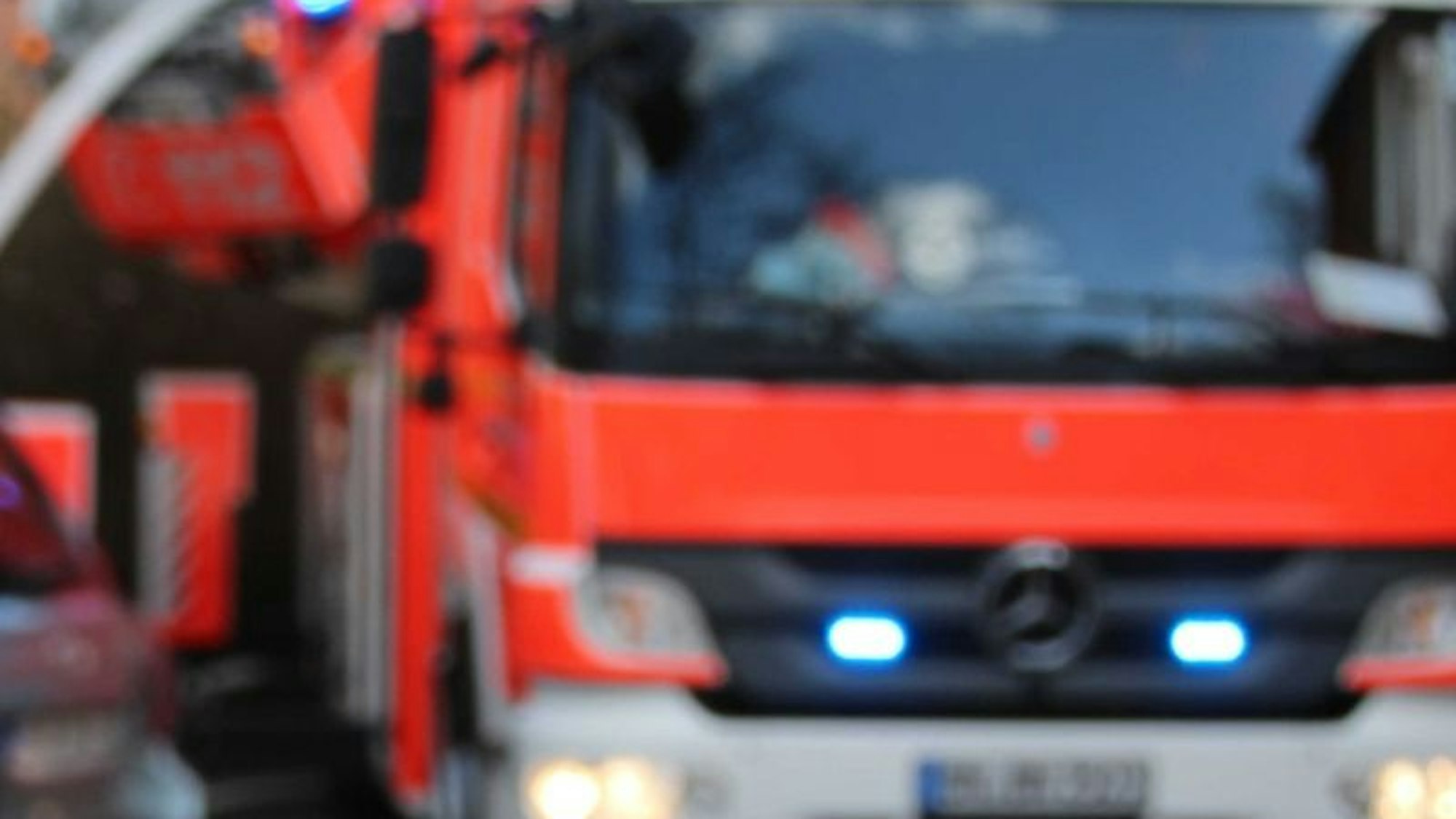 Ein eingeschalteter Rauchmelder warnte vor einem Brand durch angebranntes Essen in Bonn-Tannenbusch.