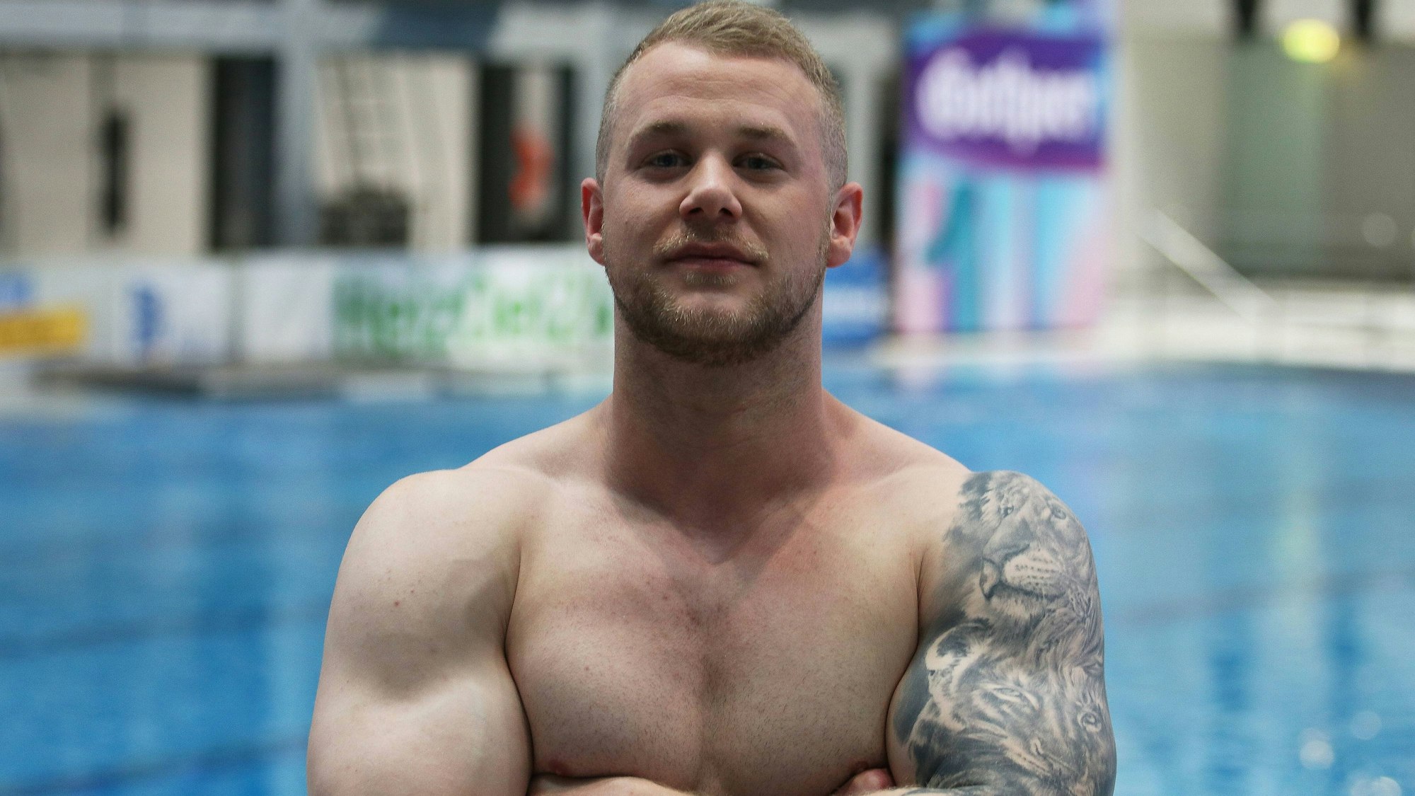 Felix van Deventer beim RTL-„Turmspringen“.