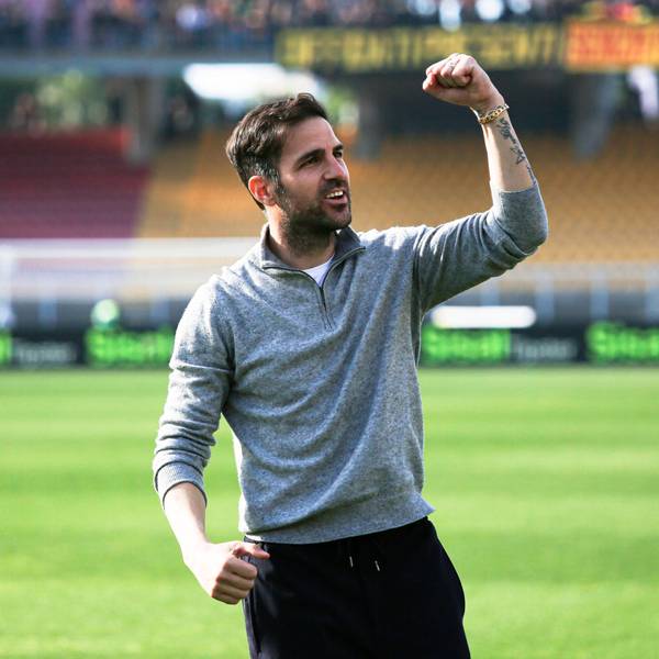Cesc Fabregas head coach of Como 1907 celebrates the victory in the match between US Lecce and Como 1907 at Ettore Giardiniero - Via del Mare stadium in Lecce Italy, Apr 19th, 2024. massimilianoxcarnabuci