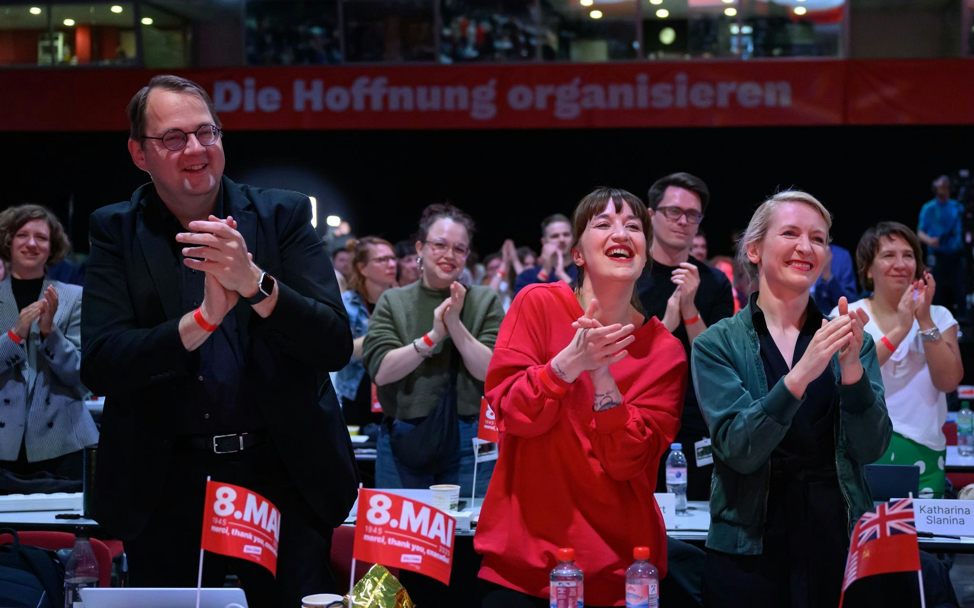 Eigentlich wollte die Linke eine Botschaft von Harmonie setzen.