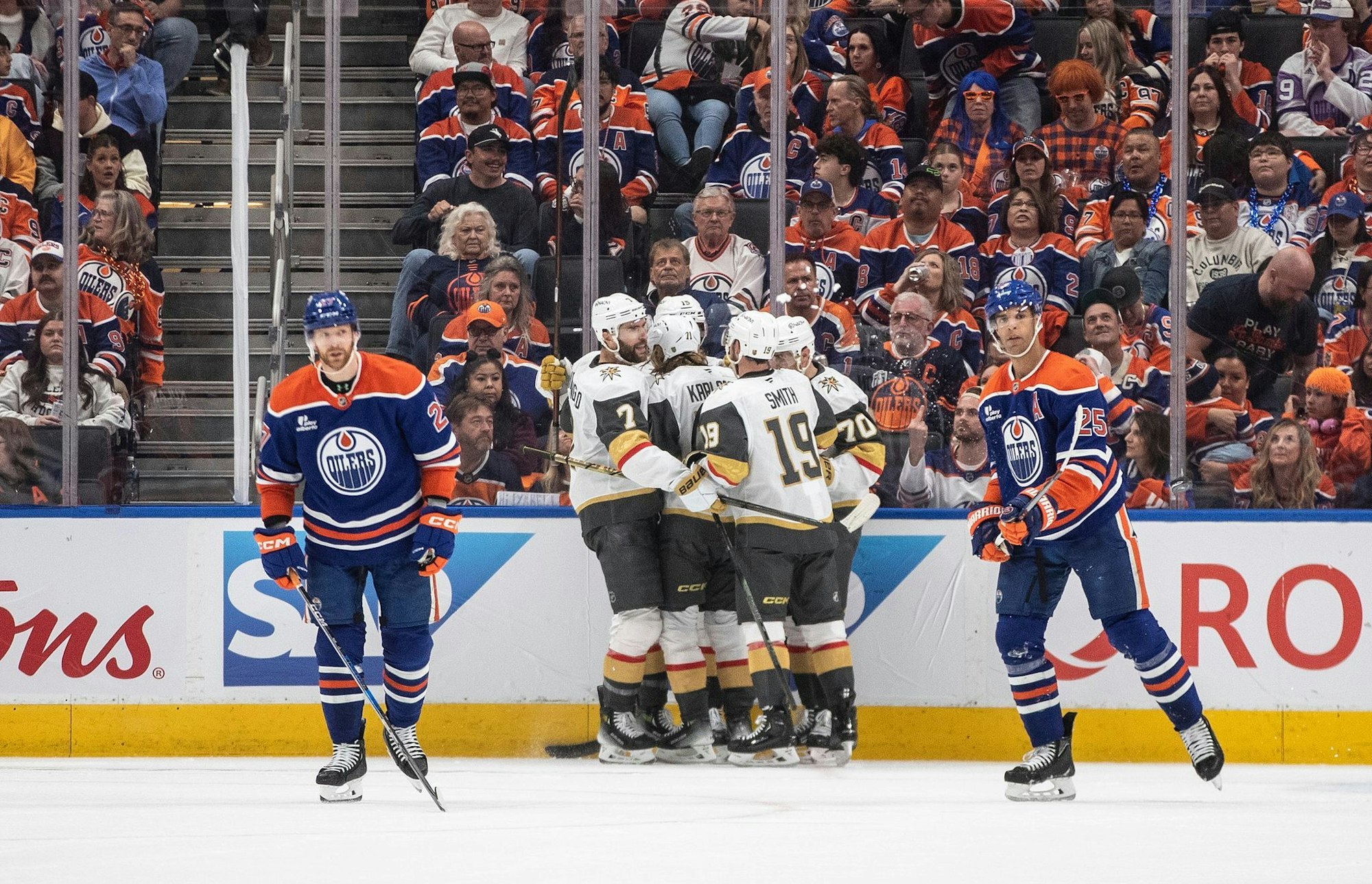 Die Vegas Golden Knights jubelten in letzter Sekunde über den Sieg in Edmonton.