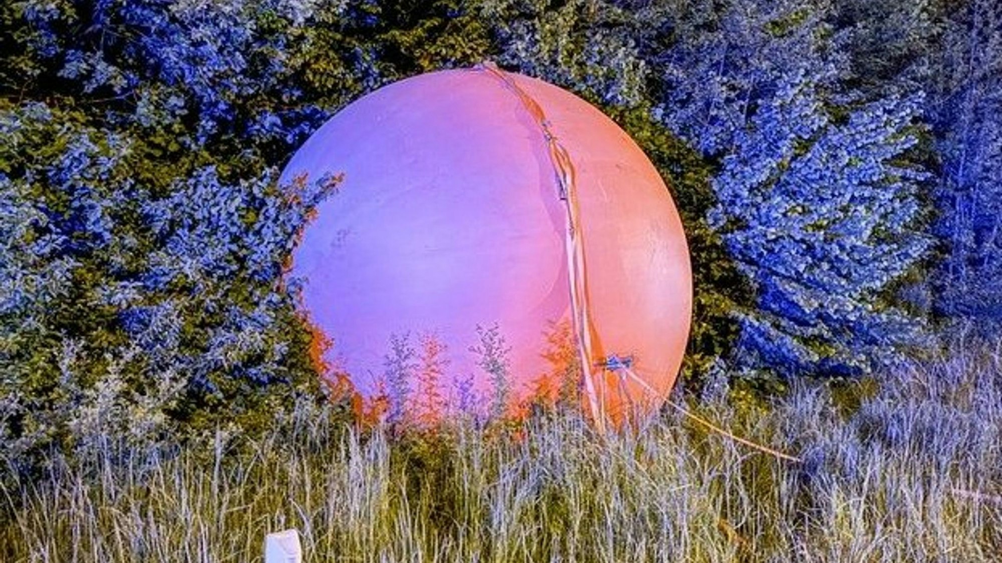 Unbekannte brachten die Kugel ins Rollen - der Bürgermeister ist erbost.