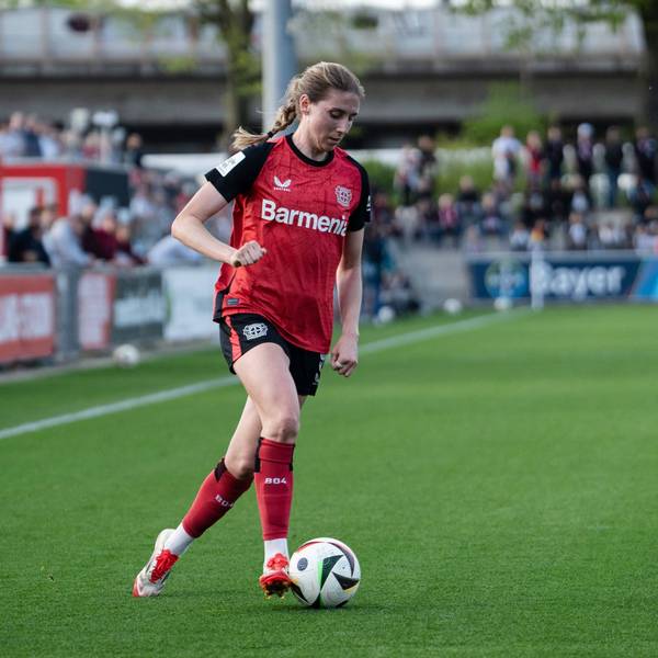 Leverkusen, Germany 14th April 2025: Caroline Kehrer Bayer Leverkusen, 9 during the Google Pixel Bundesliga game between Bayer 04 Leverkusen and 1. FC Köln at Ulrich-Haberland Stadium in Levekusen, Germany Leonie Kiehl / SPP PUBLICATIONxNOTxINxBRAxMEX Copyright: xLeoniexKiehlx/xSPPx spp-en-LeKiSp-20250414-_DSC1351