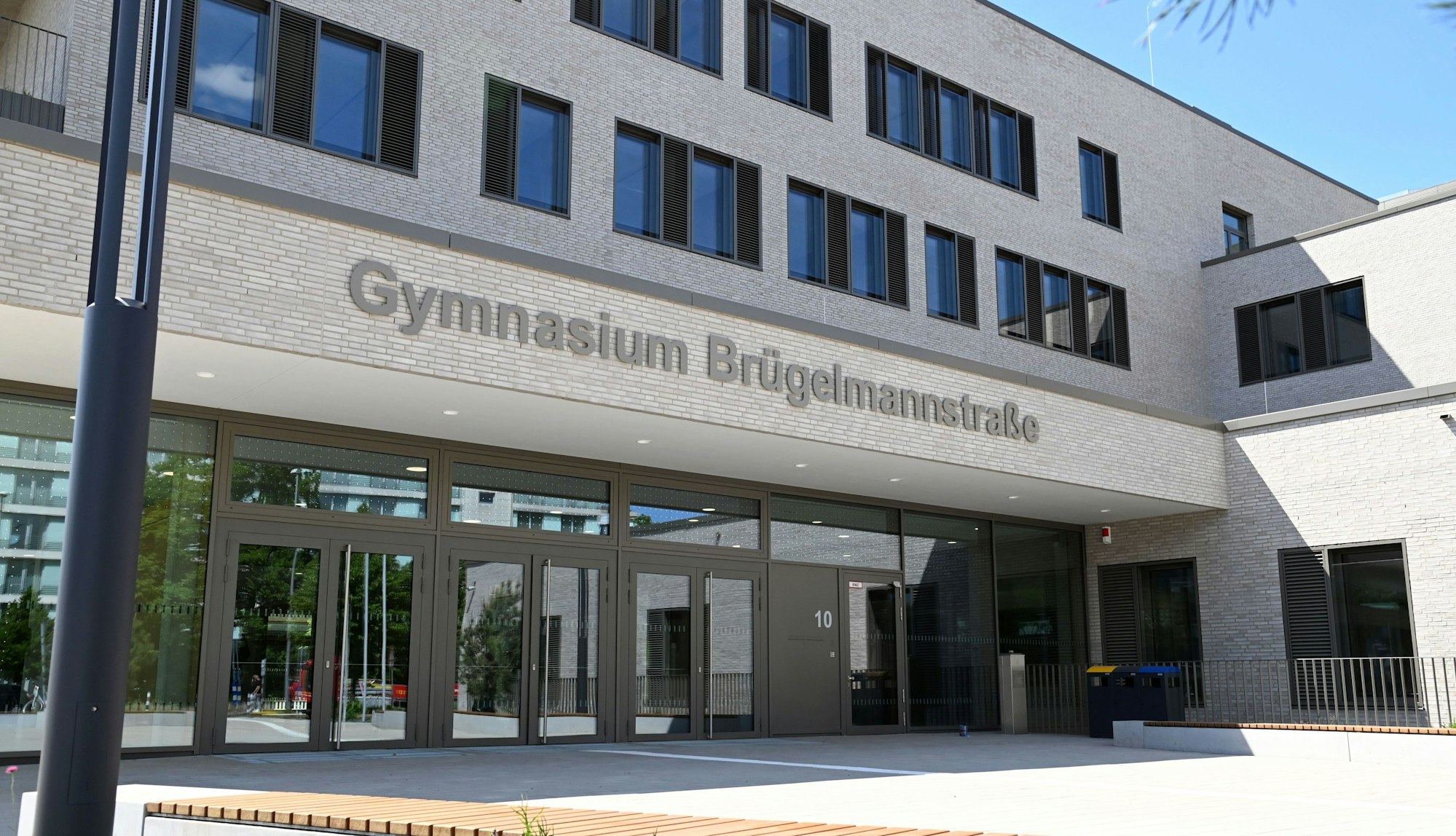 Die Stadt Köln informiert über den Schulbau in Köln.