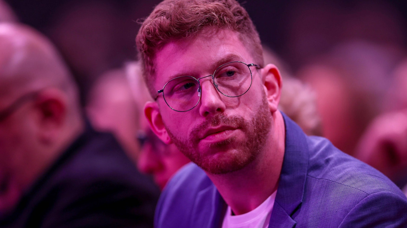 Das Bild zeigt Lars Tönsfeuerborn.