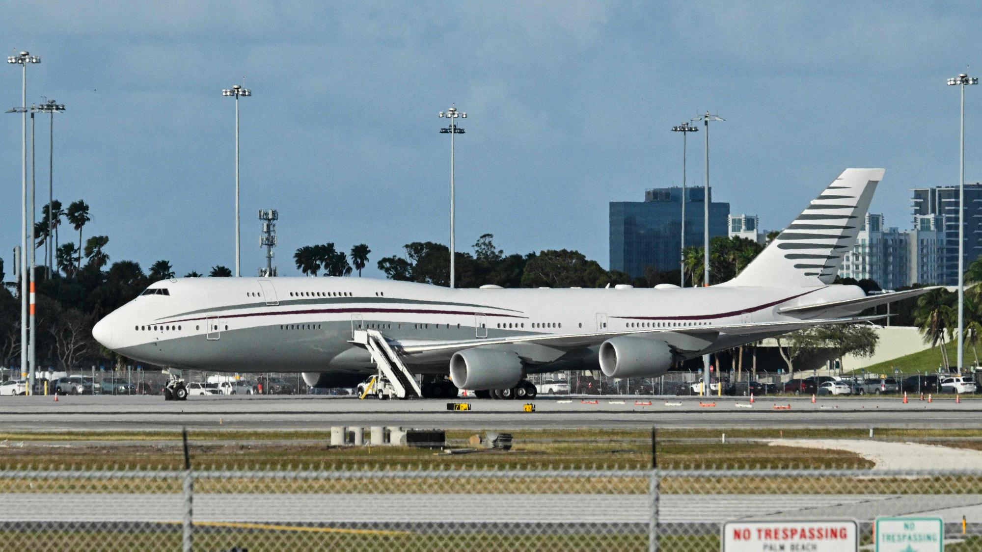 Eine Boeing 747. Donald Trump plant, den luxuriösen Boeing-Jet von der katarischen Königsfamilie als Air Force One zu übernehmen und nach seiner Amtszeit weiter damit zu fliegen.
