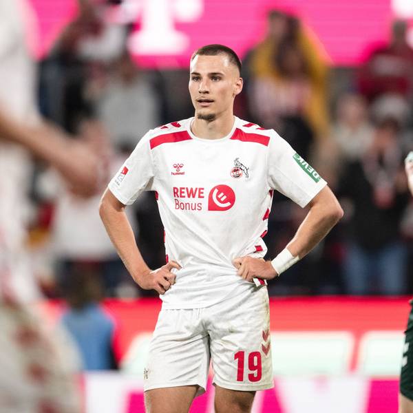 ARCHIV - 03.05.2025, Nordrhein-Westfalen, Köln: Fußball: 2. Bundesliga, 1. FC Köln - Jahn Regensburg, 32. Spieltag, RheinEnergieStadion. Kölns Tim Lemperle reagiert während der Partie. (zu dpa: «Gesichtsverletzung nach Streit: Kölns Lemperle droht Ausfall») Foto: Marius Becker/dpa +++ dpa-Bildfunk +++