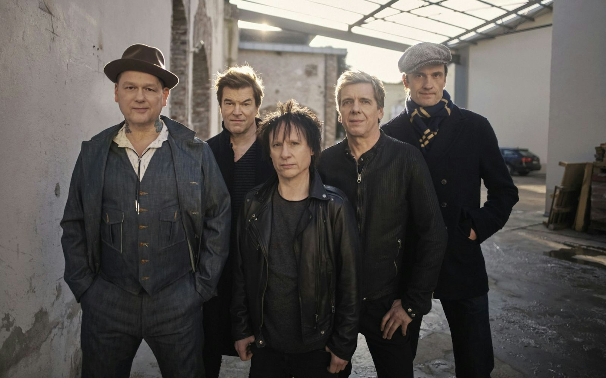 Die Band-Doku „Weil du nur einmal lebst“ begleitete Die Toten Hosen zehn Jahre lang auf Tour. Nun haben die Düsseldorfer für den Sommer 2026 weitere Konzerte angekündigt - und Spekulationen über ein mögliches Ende der Band angeheizt. (Bild: Paul Ripke)
