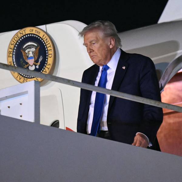 Donald Trump verlässt die Air Force 1.