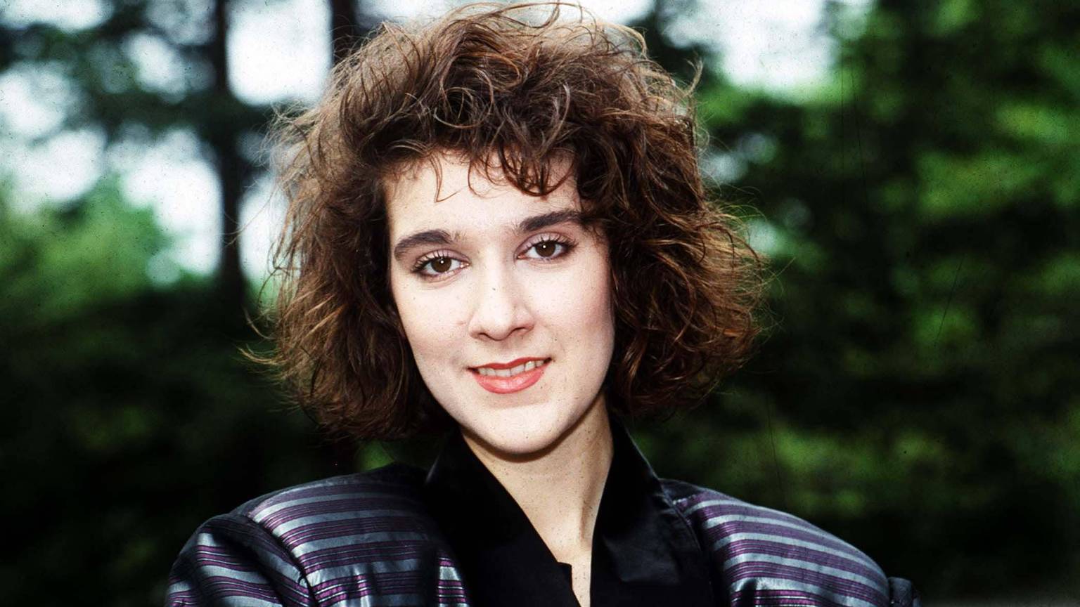 Céline Dion posiert.