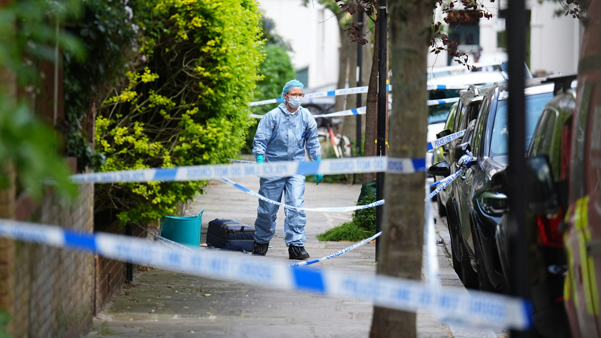 Die Spurensicherung untersucht einen Brand im ehemaligen Haus von Keir Starmer.