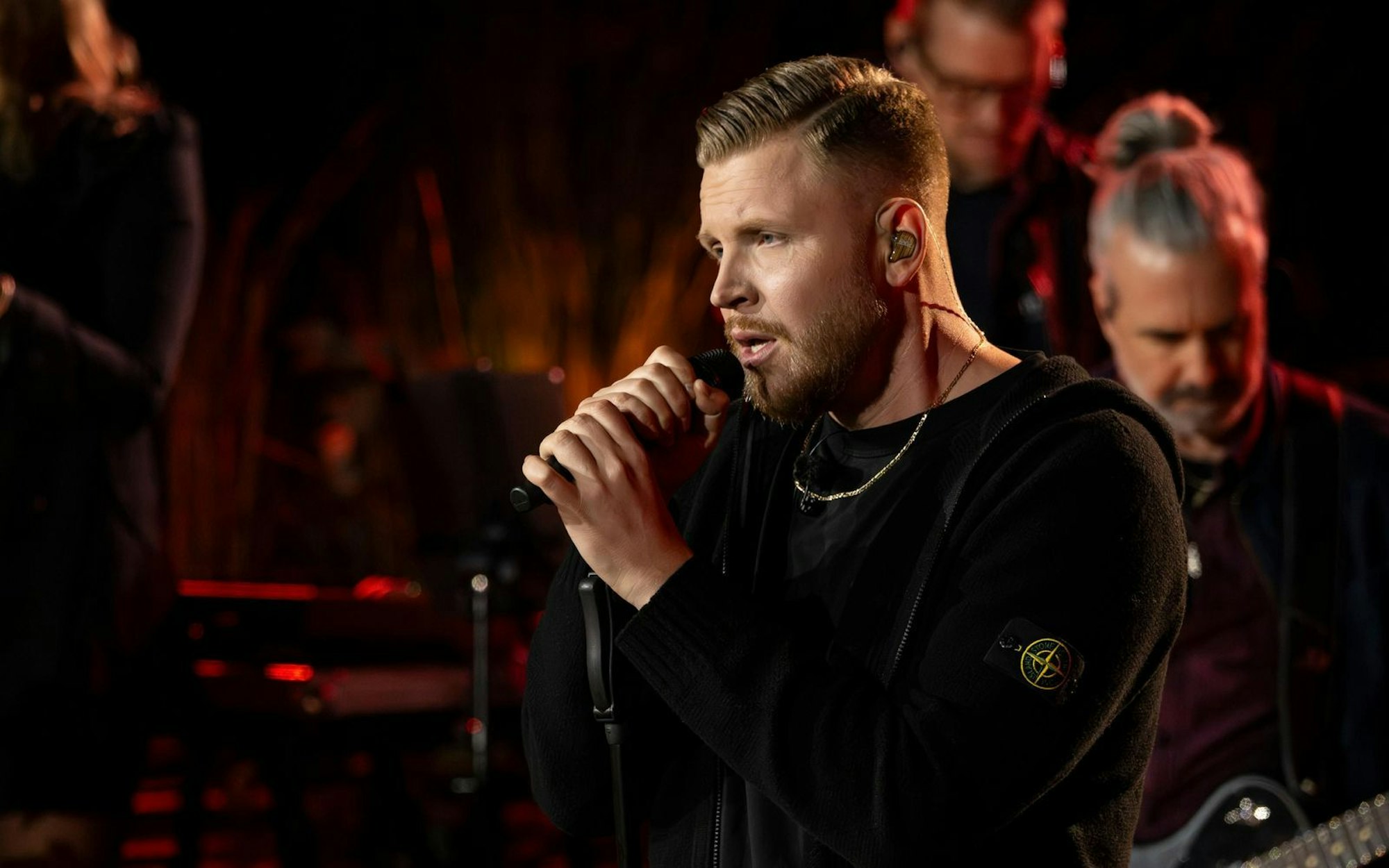 Rapper FiNCH überraschte mit einem Rant gegen die Musikindustrie. (Bild: RTL / Markus Hertrich)