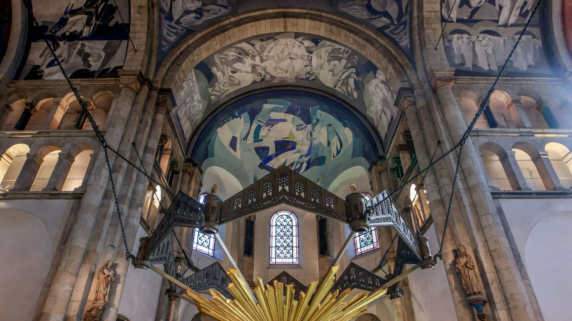 Das Foto zeigt einen Blick in die Kirche St. Aposteln. Foto: Thilo Schmülgen