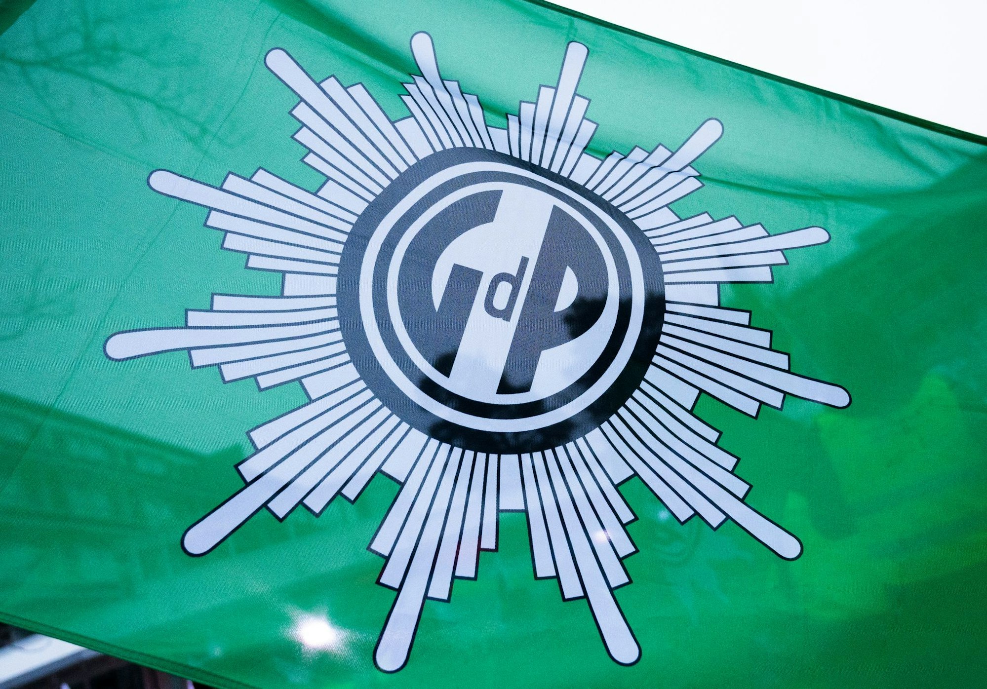 Die Gewerkschaft der Polizei (GdP) sagt, ohne mehr Personal seien die Grenzkontrollen auf dem aktuellen Niveau nicht lange durchzuhalten. (Symbolbild)