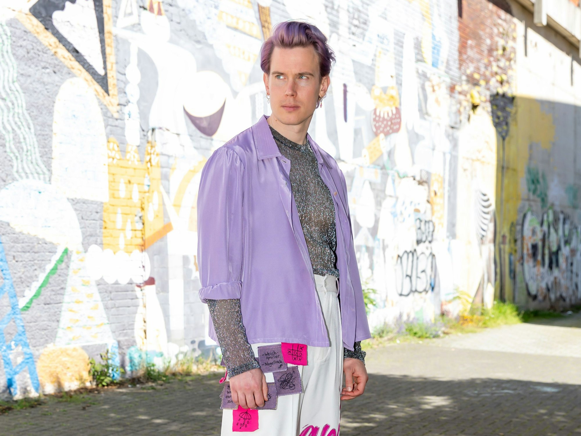 Kölner Rapper Conny mit neuem Album. Wir treffen ihn zum Gespräch in Ehrenfeld.