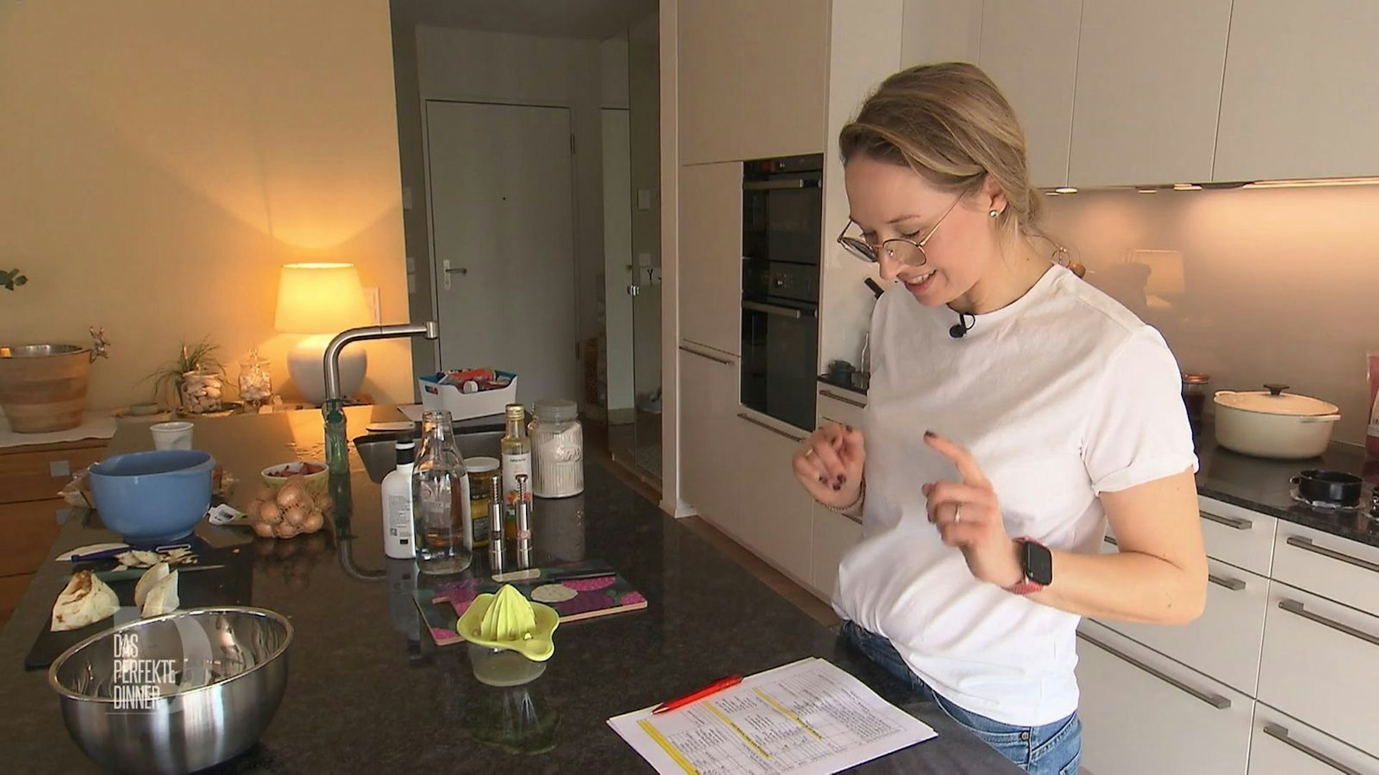 Schon am Vormittag hinkt Anja ihrem Zeitplan hinterher. Hoffentlich kann sie noch aufholen.
(Bild: RTL)