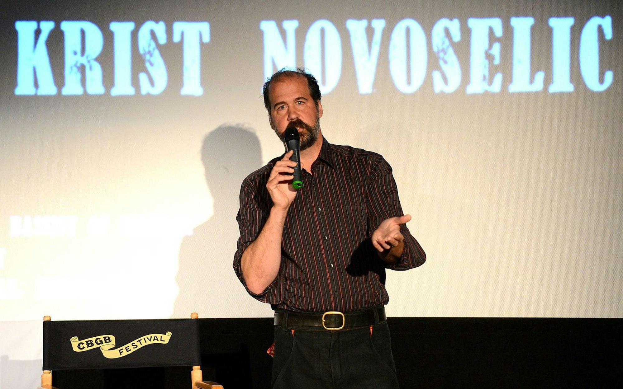 Krist Novoselic hat schon mit Johnny Cash und Paul McCartney musiziert. 2024 gründete er außerdem eine eigene Partei und trat als Präsidentschaftskandidat an. (Bild: 2012 Getty Images/Jason Kempin)