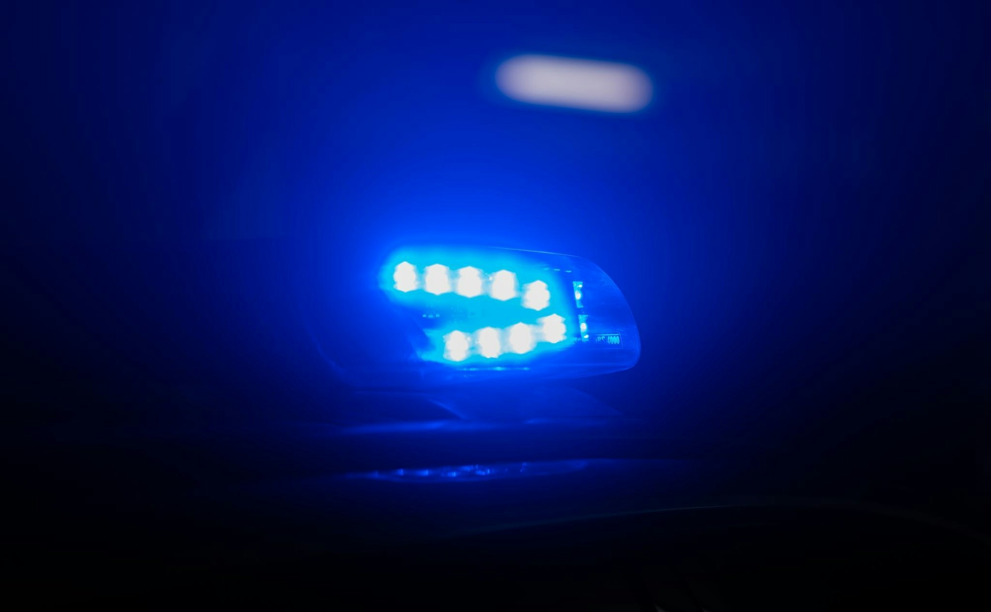 Gegen weitere Mittäter lägen derzeit keine Haftgründe vor, hieß es von der Polizei. (Symbolbild)