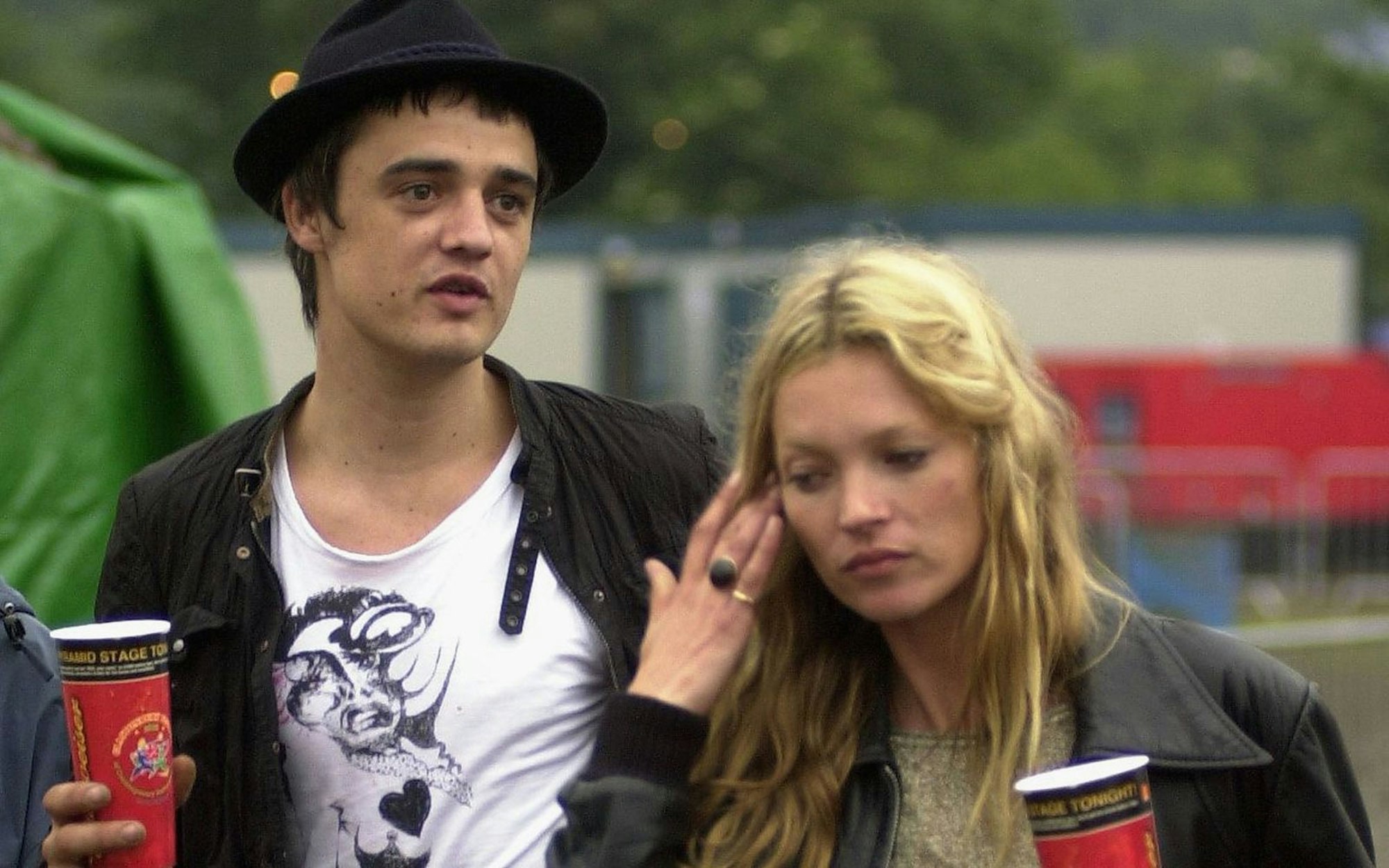 Eine stürmische Beziehung: Mit Top-Model Kate Moss war Peter Doherty von 2005 bis 2007 verlobt und sogar für 24 Stunden verheiratet. (Bild: Matt Cardy/Getty Images)