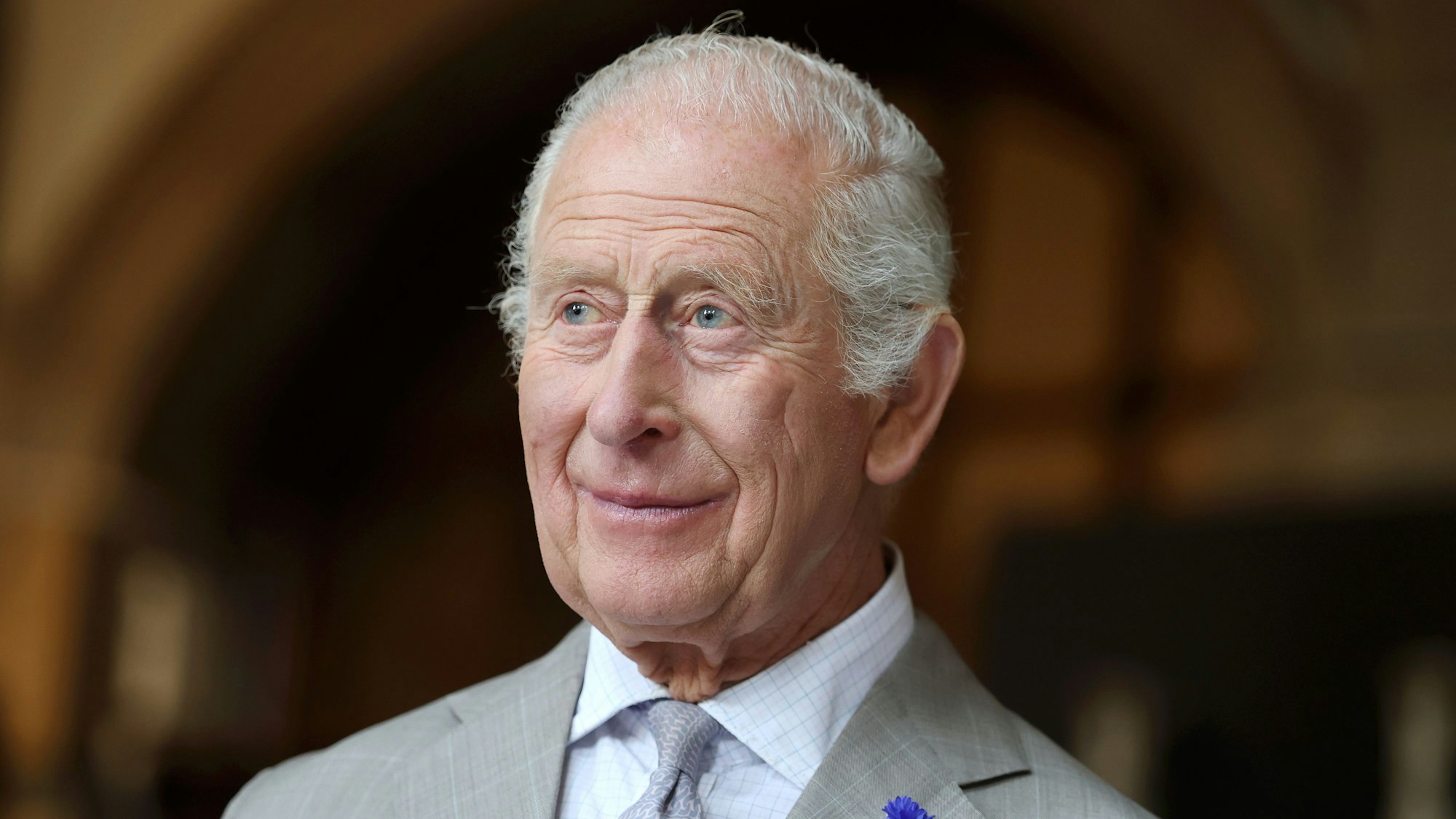 15.05.2025, König Charles III. bei einem Besuch in der Cartwright Hall, einer Kunstgalerie und Kulturstätte in Bradford.