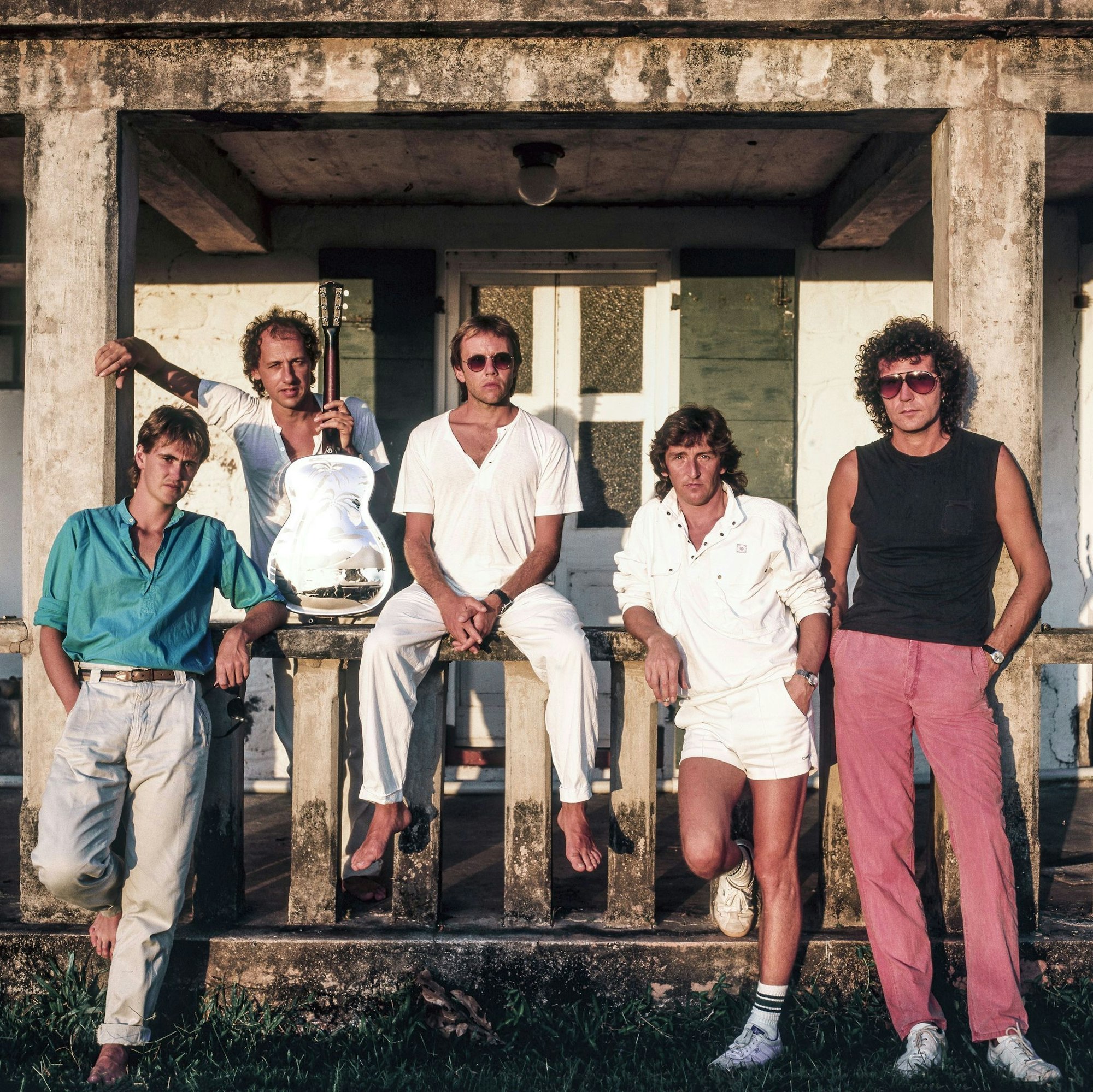 Die Band Dire Straits bei den Aufnahmen zu «Brothers In Arms»: Guy Fletcher, Mark Knopfler, Alan Clark, Terry Williams, John Illsley (l-r).