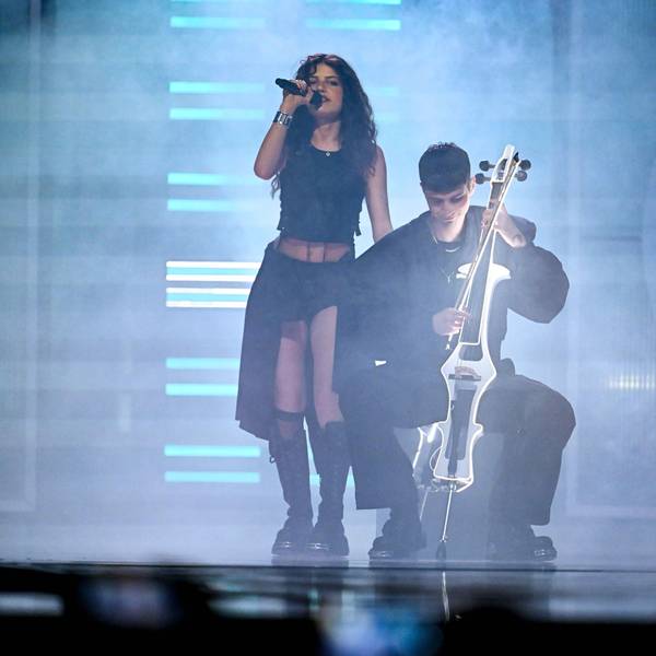 Das österreichische Duo Abor & Tynna, das Deutschland mit dem Song „Baller“ vertritt, während der Generalprobe für das zweite Halbfinale des Eurovision Song Contest 2025.