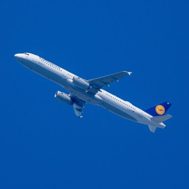 Ein Airbus A 321 der Lufthansa: Auf einem Flug von Frankfurt nach Sevilla kam es am 17. Februar zu einem Zwischenfall (Symbolbild).++