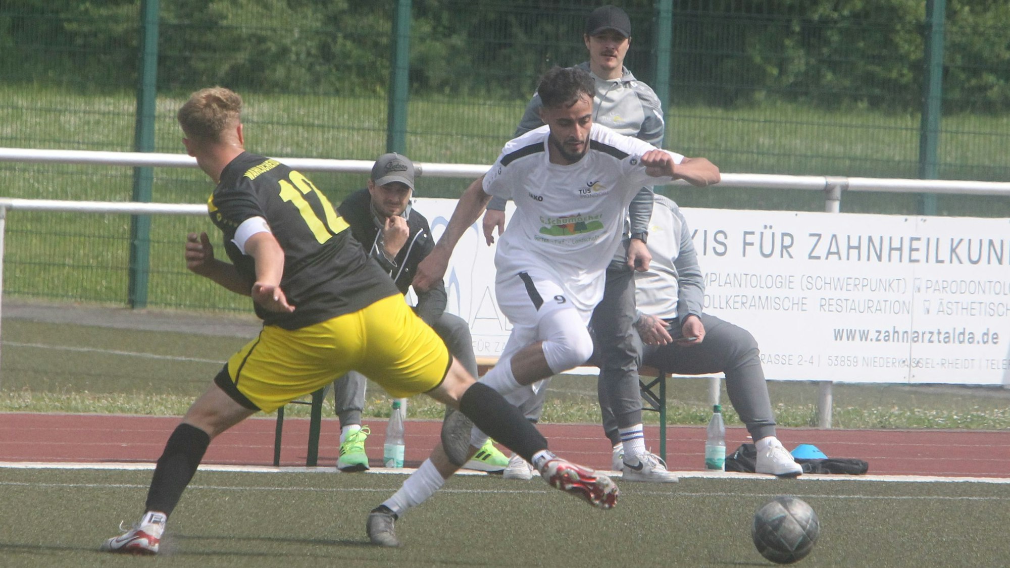 Nicht zu stoppen: Haytam Bouskouchi und der TuS Mondorf marschieren Richtung Aufstieg.