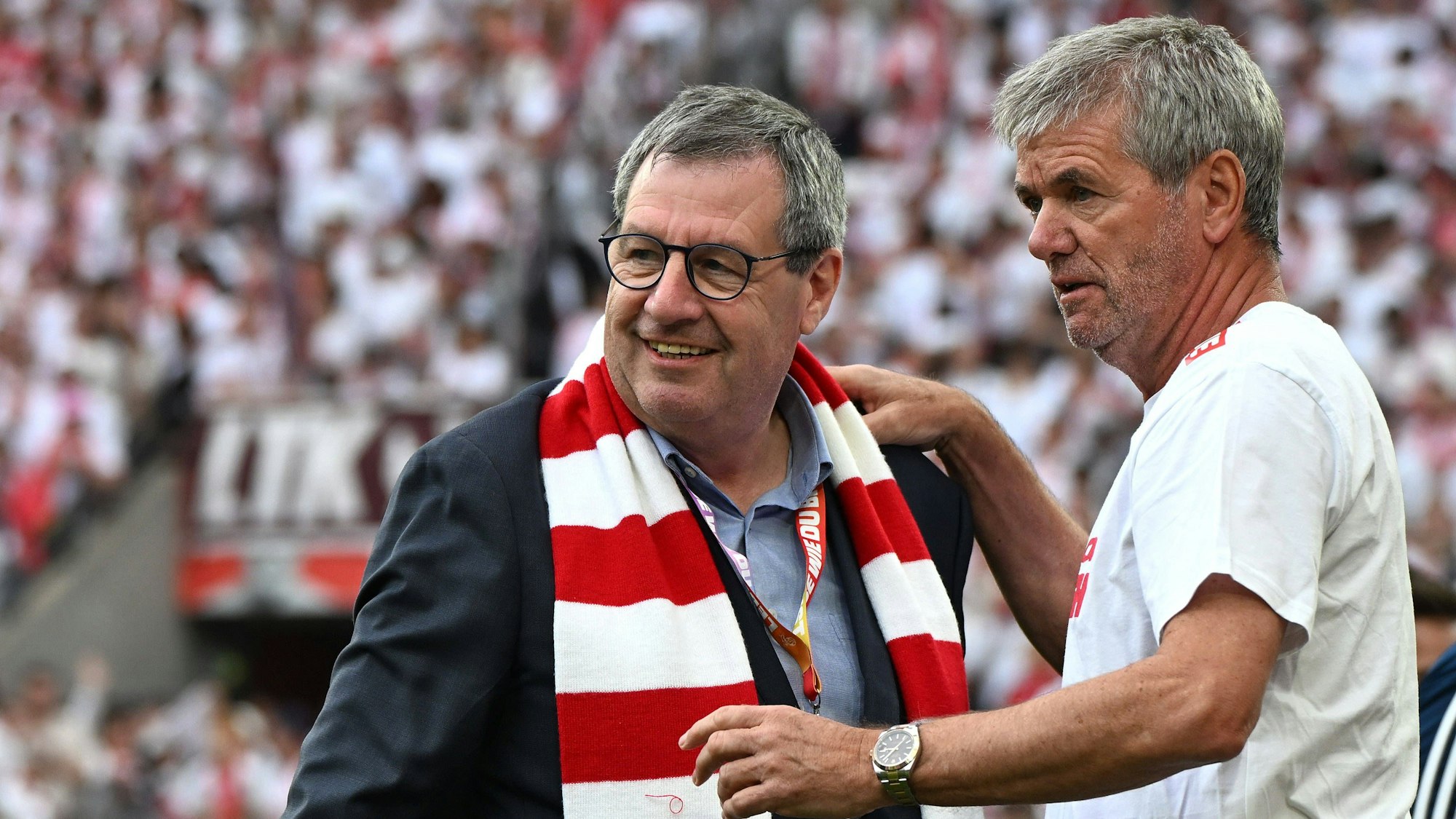 Praesident Dr. Werner Wolf 1. FC Koeln und Trainer Friedhelm Funkel 1. FC Koeln schauen waehrend des Spiels der 2. Bundesliga zwischen 1. FC Köln und 1. FC Kaiserslautern im RheinEnergieStadion am 18. May 2025 in Köln, Deutschland. Foto von Ralf Treese/DeFodi Images Praesident Dr. Werner Wolf 1. FC Koeln und Trainer Friedhelm Funkel 1. FC Koeln look on during the 2. Bundesliga match between 1. FC Köln and 1. FC Kaiserslautern at RheinEnergieStadion on May 18, 2025 in Cologne, Germany. Photo by Ralf Treese/DeFodi Images DFB / DFL REGULATIONS PROHIBIT ANY USE OF PHOTOGRAPHS AS IMAGE SEQUENCES AND/OR QUASI-VIDEO. Photo by Ralf Treese/DeFodi Images *** President Dr. Werner Wolf 1 FC Koeln and coach Friedhelm Funkel 1 FC Koeln look on during the 2 Bundesliga match between 1 FC Köln and 1 FC Kaiserslautern at RheinEnergieStadion on May 18, 2025 in Cologne, Germany, Germany Photo by Ralf Treese DeFodi Images President Dr Werner Wolf 1 FC Koeln and coach Friedhelm Funkel 1 FC Koeln look on during the 2 Bundesliga match between 1 FC Köln and 1 FC Kaiserslautern at RheinEnergieStadion on May 18, 2025 in Cologne, Germany Photo by Ralf Treese DeFodi Images DFB DFL REGULATIONS PROHIBIT ANY USE OF PHOTOGRAPHS AS IMAGE SEQUENCES AND OR QUASI VIDEO Photo by Ralf Treese DeFodi Images