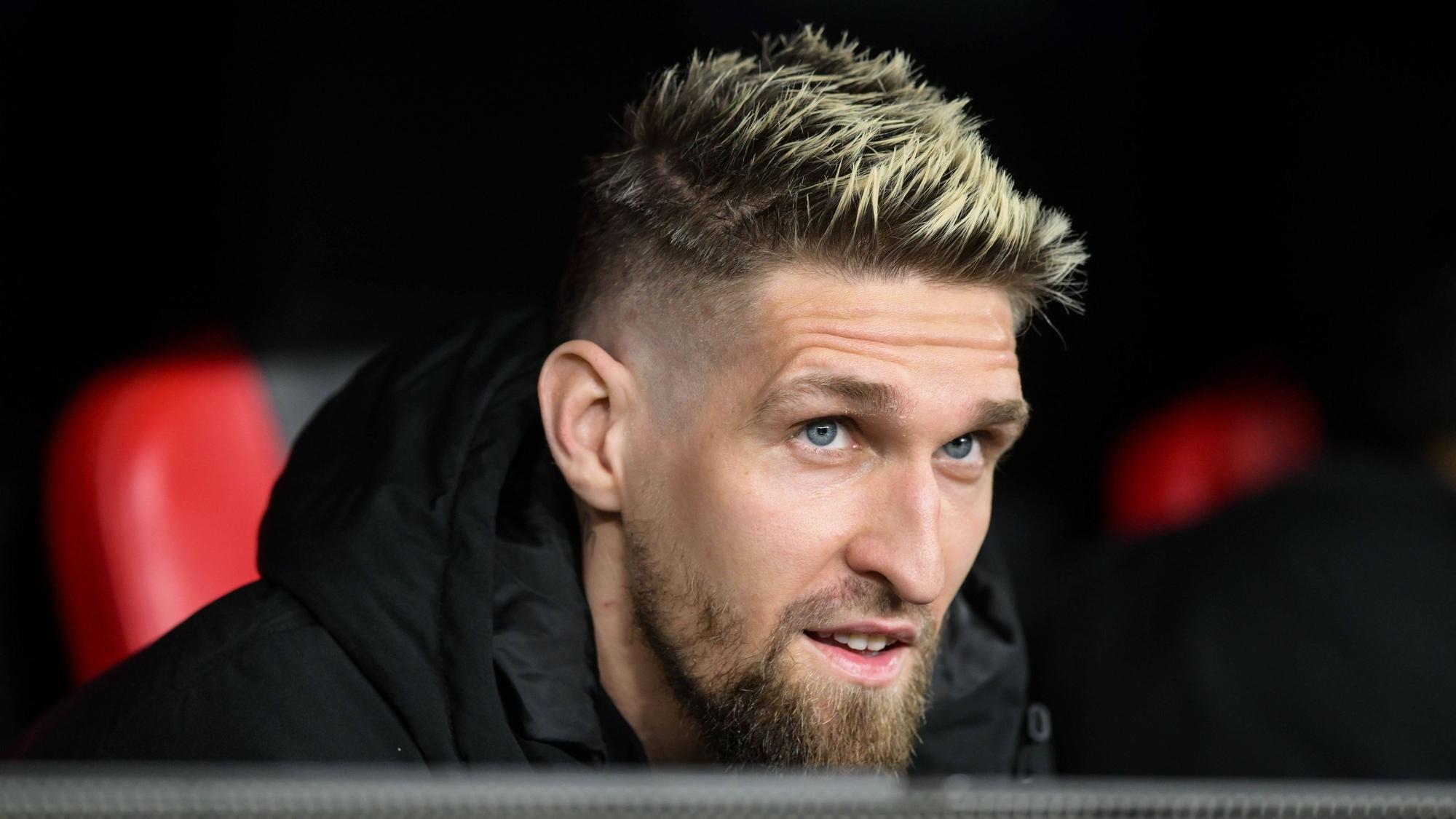 Fußball, UEFA Championsleague, 20250311, Bayer 04 Leverkusen - FC Bayern München. Im Bild Robert ANDRICH 8 Leverkusen. Leverkusen BayArena Nordrhein-Westfalen Deutschland *** Soccer, UEFA Champions League, 20250311, Bayer 04 Leverkusen FC Bayern Munich In the picture Robert ANDRICH 8 Leverkusen Leverkusen BayArena North Rhine-Westphalia Germany Copyright: Passion2Press/MarkusxFischerx