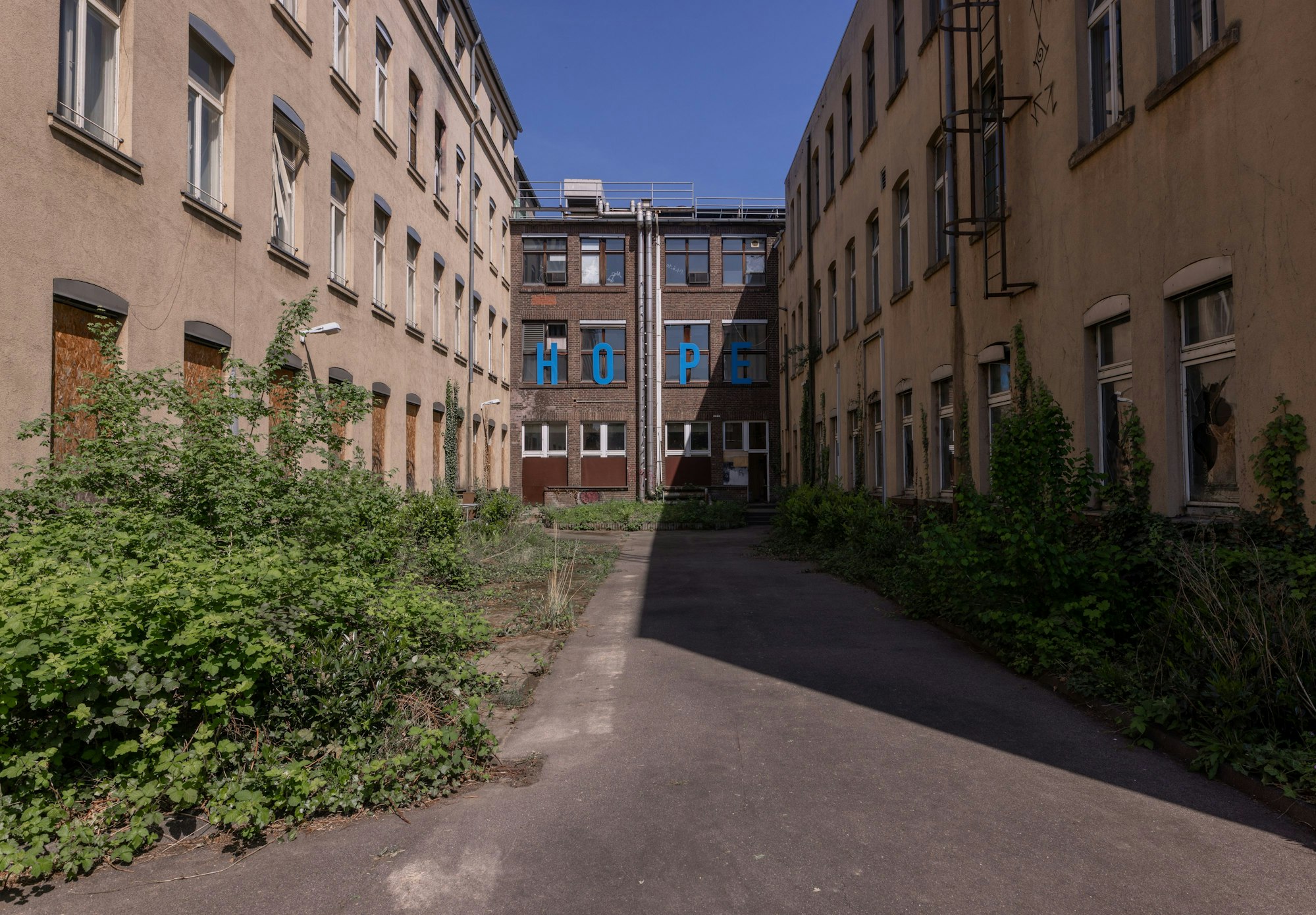 Einer der drei Innenhöfe der ehemaligen KHD-Hauptverwaltung: Hier soll ein zweiter Eingang als Fluchtweg entstehen.