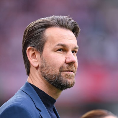 FC-Sportdirektor Thomas Kessler richtet den Blick auf die neue Saison. Auf mehrere Positionen beim 1. FC Köln herrscht Handlungsbedarf.