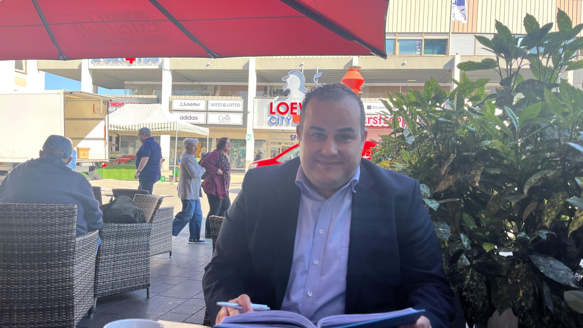 Das Foto zeigt Redouan Tollih