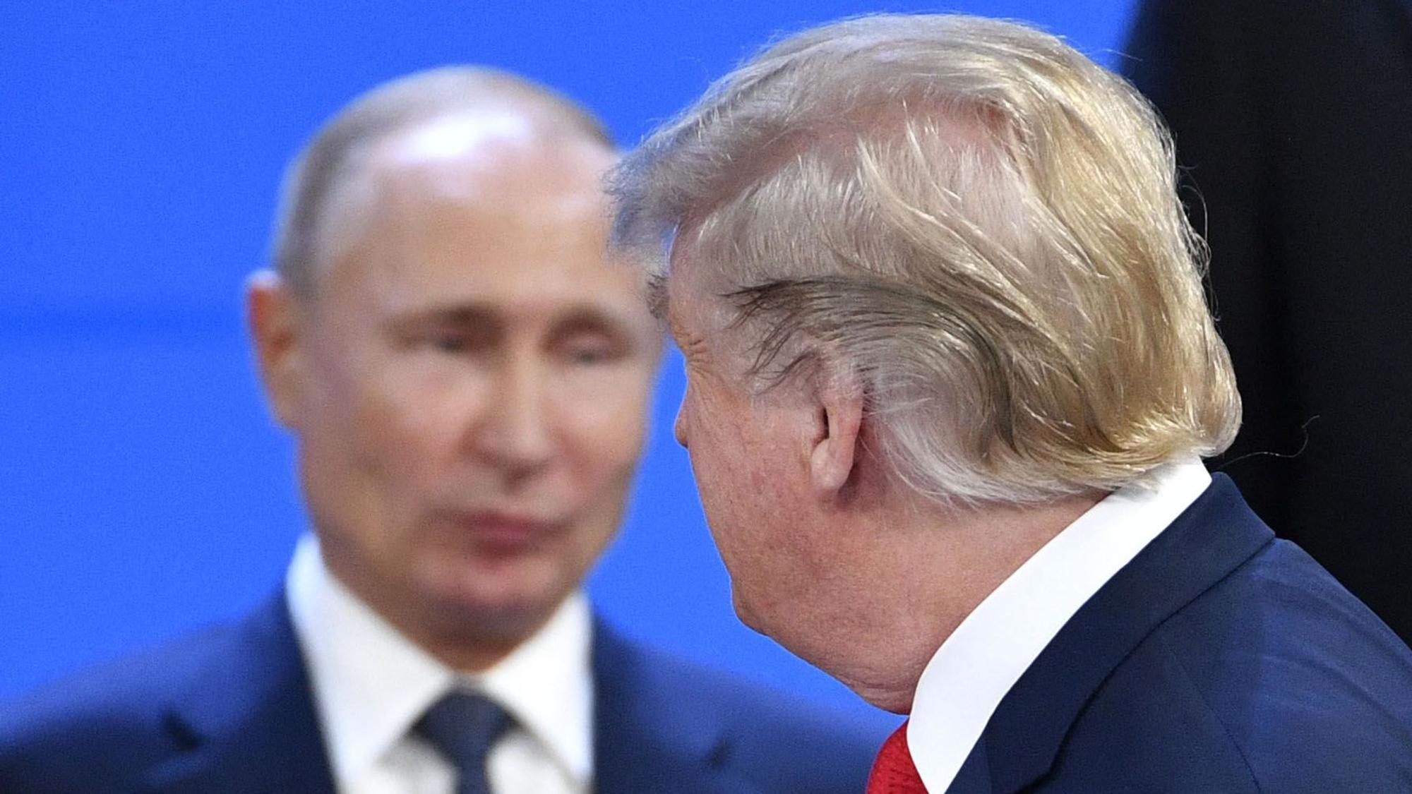 Wladimir Putin und Donald Trump: Der ehemalige litauische Außenminister warnt vor einem „Pakt“ der beiden Präsidenten. (Archivbild)