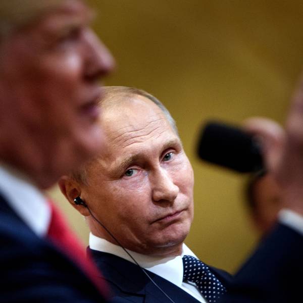 Wladimir Putin (l.) bei einer gemeinsamen Pressekonferenz mit Donald Trump. Der US-Präsident will am Montag mit dem Kremlchef telefonieren. (Archivbild)
