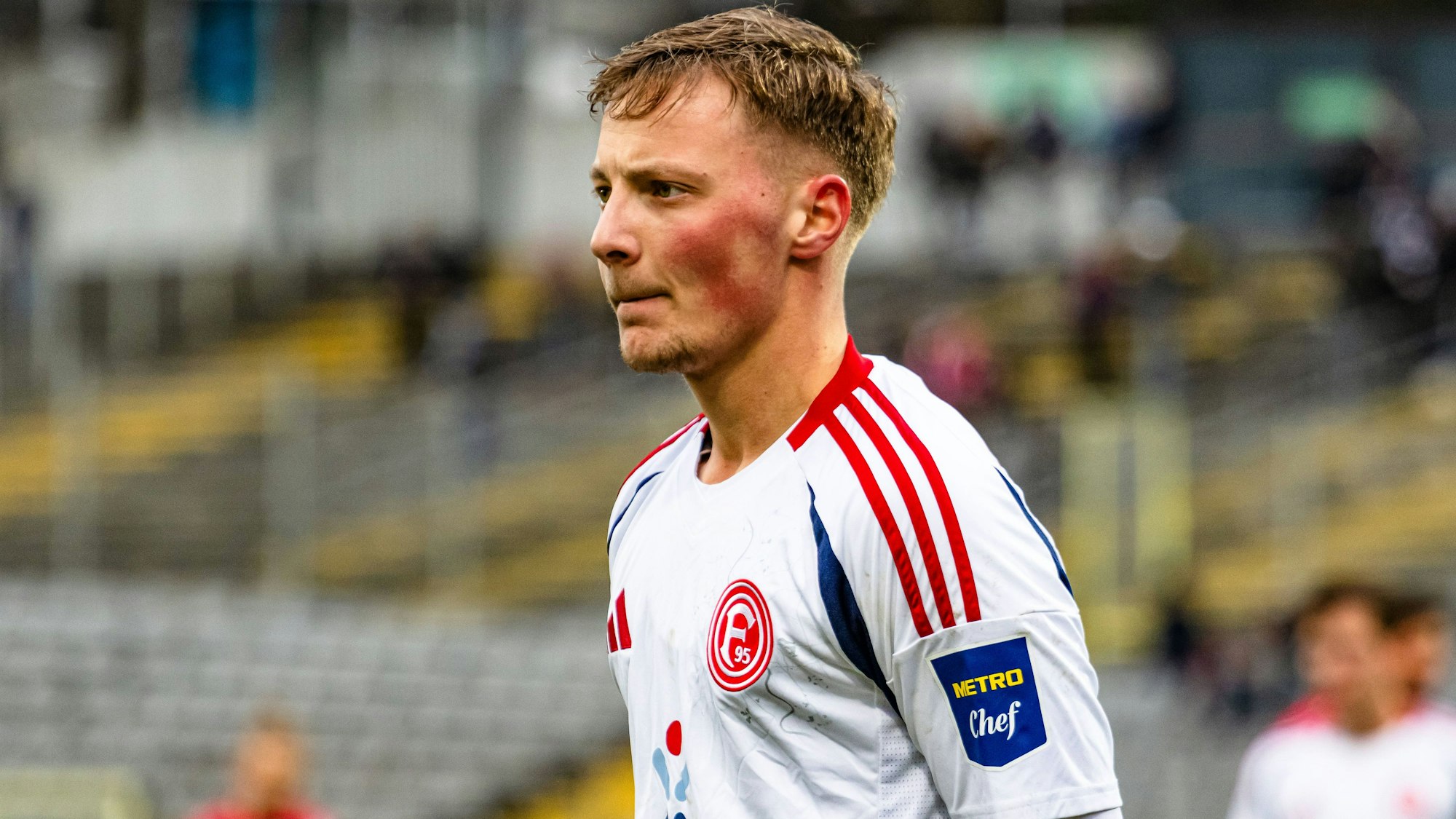 Kevin Brechmann Wuppertaler SV gegen Fortuna Düsseldorf U23 Kevin Brechmann 27 F95II Wuppertaler SV gegen Fortuna Düsseldorf U23 im Stadion am Zoo in Wuppertal Deutschland, Nordrhein Westfalen. Fußball, 22. Spieltag der Regionalliga West Saison 2024/2025. Endstand: 1:1 vor 1266 Zuschauern *** Kevin Brechmann Wuppertaler SV vs Fortuna Düsseldorf U23 Kevin Brechmann 27 F95II Wuppertaler SV vs Fortuna Düsseldorf U23 at Stadion am Zoo in Wuppertal Germany, North Rhine-Westphalia Football, 22 Matchday of Regionalliga West Season 2024 2025 Final Score 1 1 in front of 1266 spectators