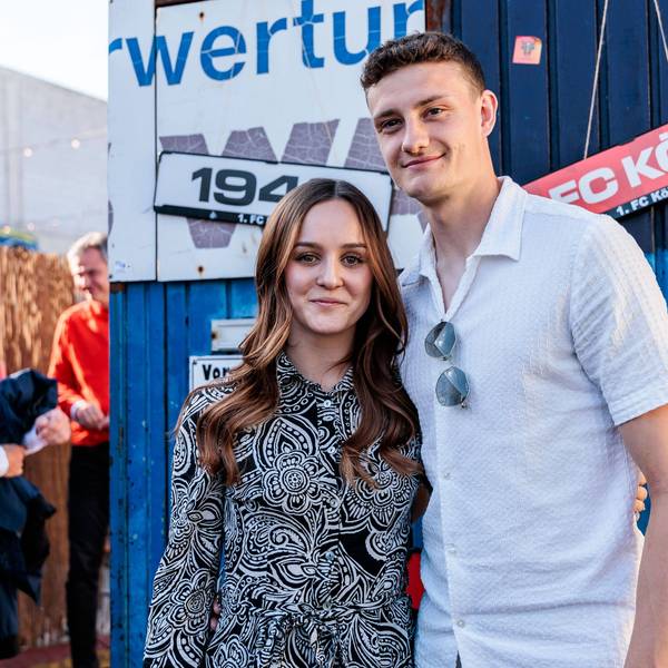 2. Fußball Bundesliga, 1. FC Köln Saisonausklangsfeier, 19.05.2025 Eric Martel 1. FC Köln, 6 mit Freundin Caro 2. Fußball Bundesliga, 1. FC Köln Saisonausklangsfeier, Köln, Schrotty am 19.05.2025 *** 2 Soccer Bundesliga, 1 FC Cologne end-of-season party, 19 05 2025 Eric Martel 1 FC Cologne, 6 with girlfriend Caro 2 Soccer Bundesliga, 1 FC Cologne end-of-season party, Cologne, Schrotty on 19 05 2025 Copyright: xBEAUTIFULxSPORTS/Wunderlx