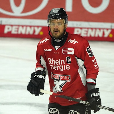 Köln, DEL, Saison 2024/2025, Playoffs Finale Spiel 2, Kölner Haie vs Eisbären Berlin , 19.04.2025. Lanxessarena Köln, Moritz Müller, Mueller, Kölner Haie *** Cologne, DEL, Season 2024 2025, Playoffs Final Game 2, Cologne Sharks vs. Eisbären Berlin , 19 04 2025 Lanxessarena Cologne, Moritz Mueller, Mueller, Cologne Sharks