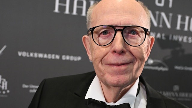 Fußballfunktionär Reiner Calmund auf dem Roten Teppich.