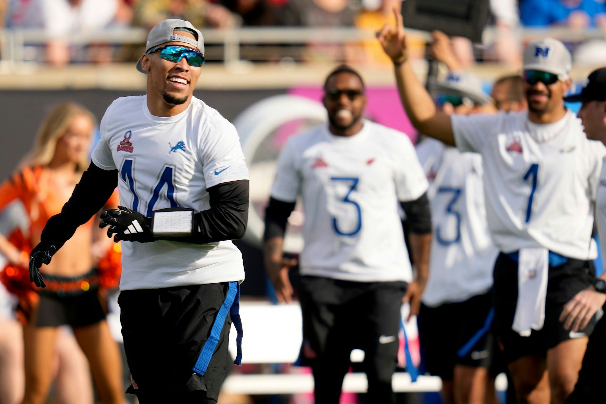 NFL-Profis wie Amon-Ra St. Brown sind einer Teilnahme an den Olympischen Spielen einen großen Schritt näher gekommen.