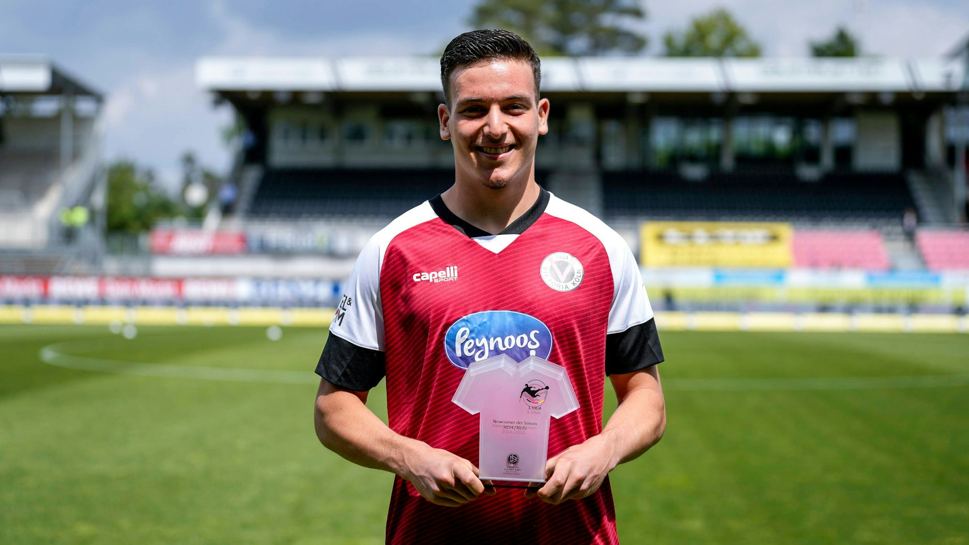 Wurde mit der Auszeichnung als Newcomer des Jahres 2024/25 geehrt, die in dieser Saison erstmals vergeben wurde: Said El Mala