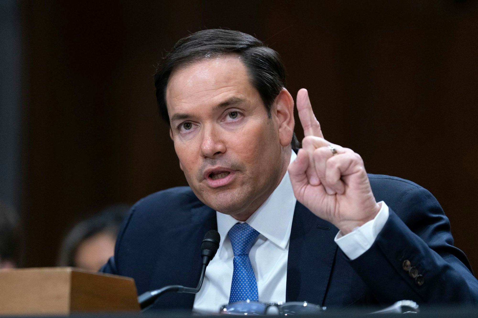 Warnt vor einem möglichen Zusammenbruch der syrischen Übergangsregierung - US-Außenminister Rubio.